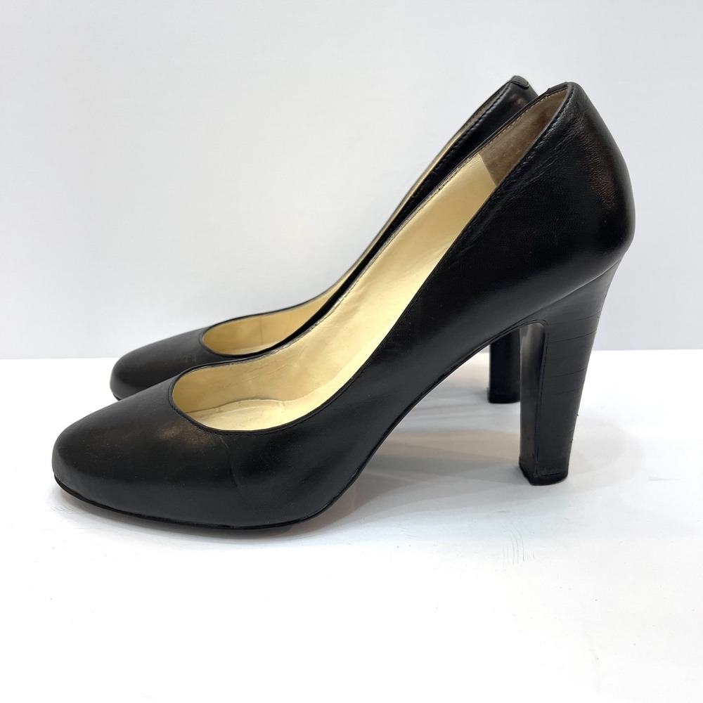 Lauren Ralph Lauren Black Rule Leather Heels Size 9 Round Toe